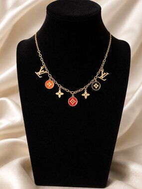 Vintage Luxe Charm Necklace Gold Tone Monogram Style Pendant